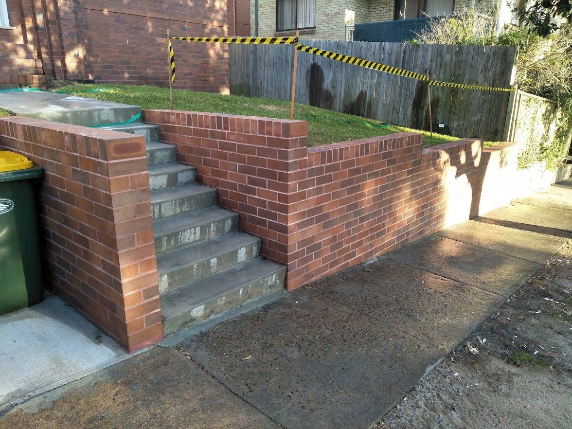 Sydney concrete block retaining wall built by Ace of Blades